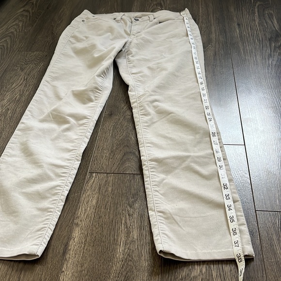 Beige Calvin Klein pants size 29/8 petite - Picture 11 of 11